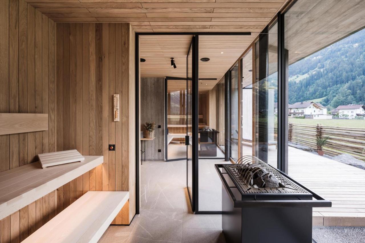 Zelloon Boutique Hotel Zell am Ziller Bagian luar foto